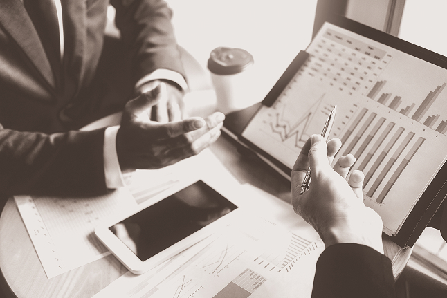 Banking & Finance